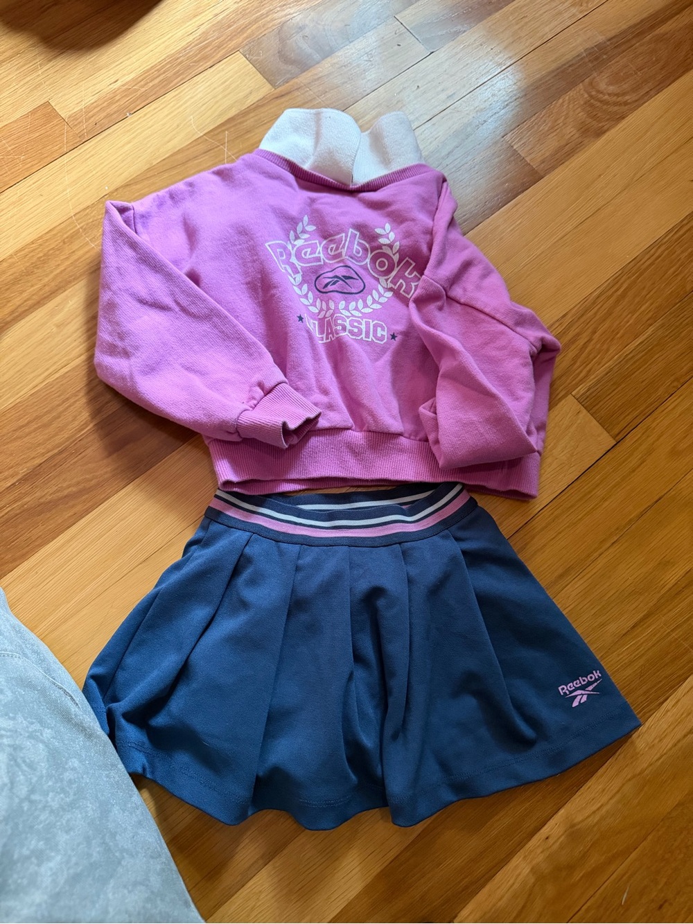 Reebok Navy Pleated Skirt set